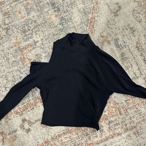 Koral Elegant Black Top